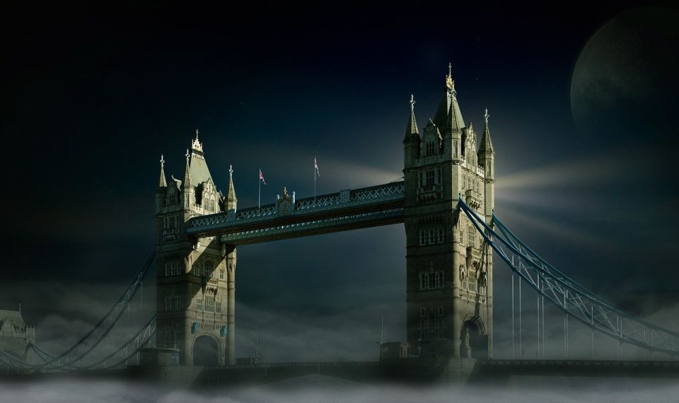 Starling warns UK risks being ‘second in the queue’ on AI