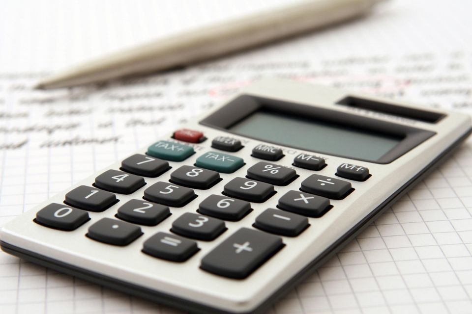 How to tackle PAYE in your small business
