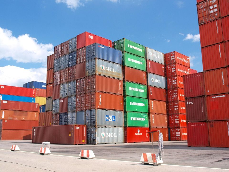 Aircraft manufacturer breached Strategic Export Controls