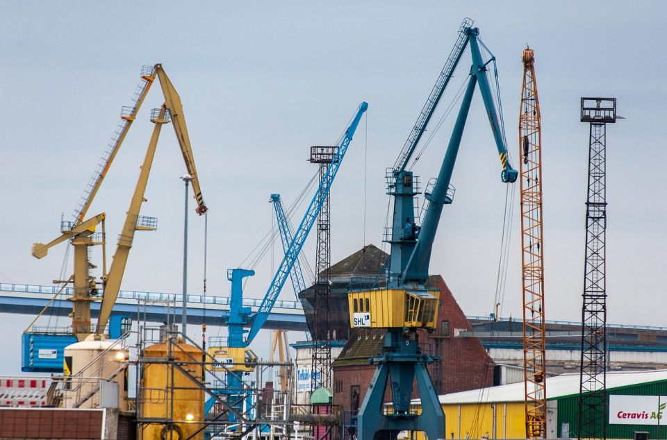 British food and drink exports to EU collapse by more than a third since Brexit